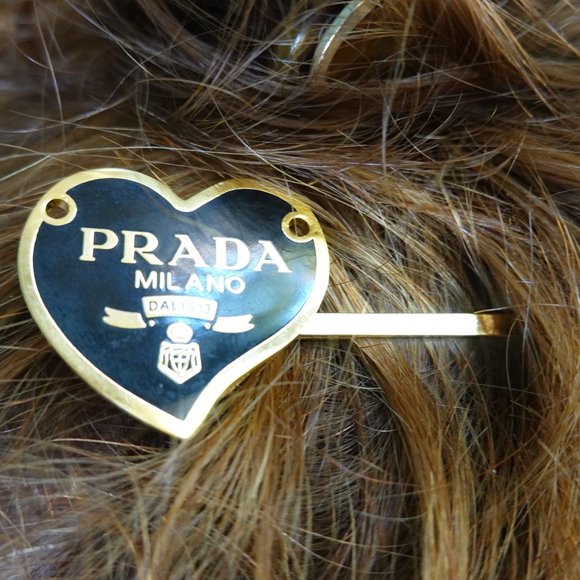 Authentic Prada Vintage Light Blue & Gold Heart Button on New Hair Clip - Picture 5 of 11